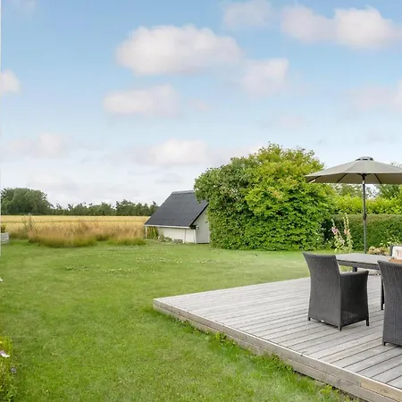 Stunning In With Wifi And 2 Bedrooms Feriehus *